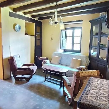 Сasa de vacaciones Castell De *